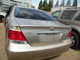 2005 TOYOTA CAMRY LE BEIGE 3.0L AT Z18253